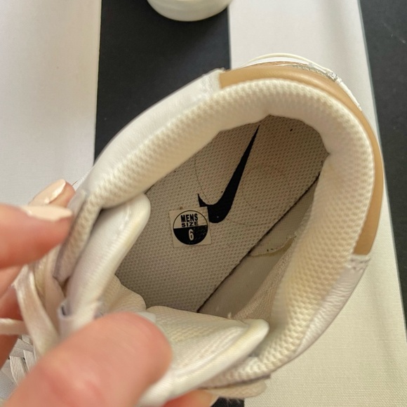 Men’s Nike Blazer Mid ‘77 Vintage Sneaker - Picture 11 of 11